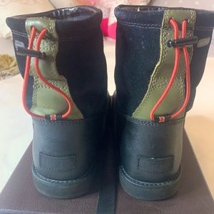 Waterproof Uggs 💦